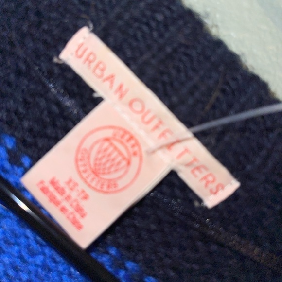 Urban outfitters rainbow Bobby oversize sweater - Picture 4 of 5